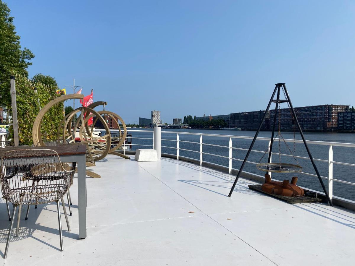 Stunning Boat With A View Hotel Amsterdam Exterior photo